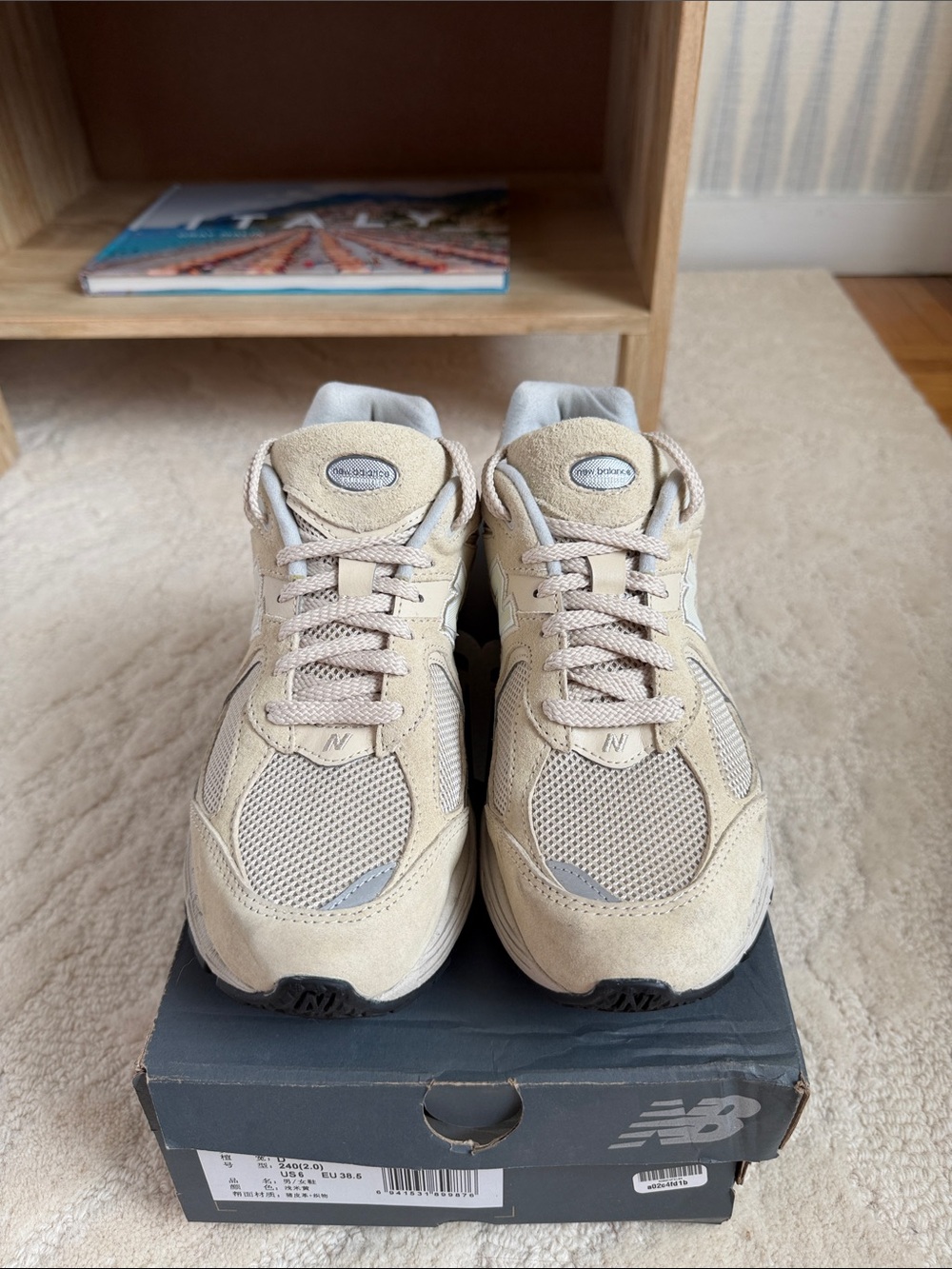 New Balance Neutral Cream/Tan 2002R Sneakers - Picture 3 of 4